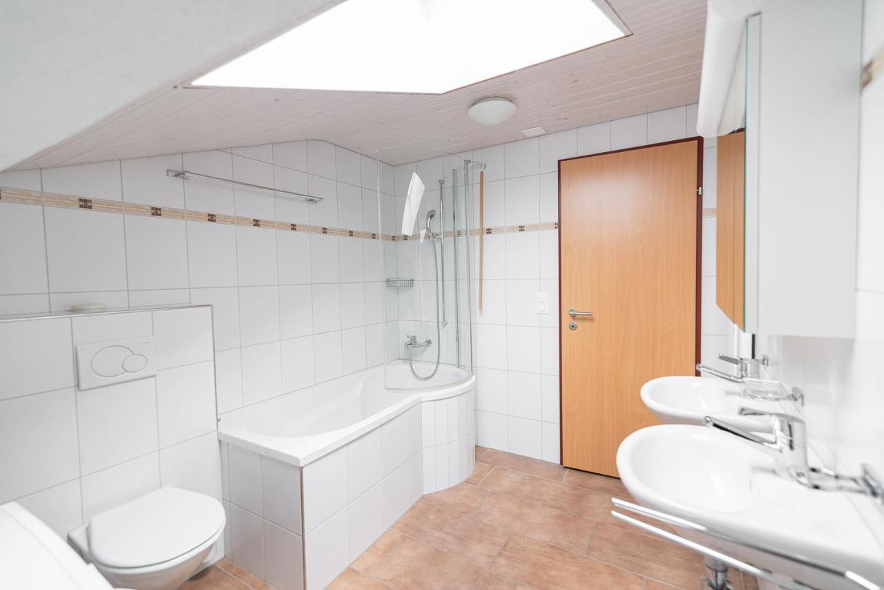 Aparthotel-almgasthaus Gemsli - A Bisal Oesterreich Ueberm Schweizer Rheintal Aparthotel